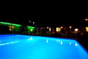 Villa (apartment G) — Pool — Lake Idro Vesta